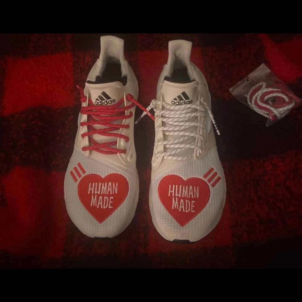 Human Made Solar Hu Ultraboost size 11.5 - Picture 3 of 4